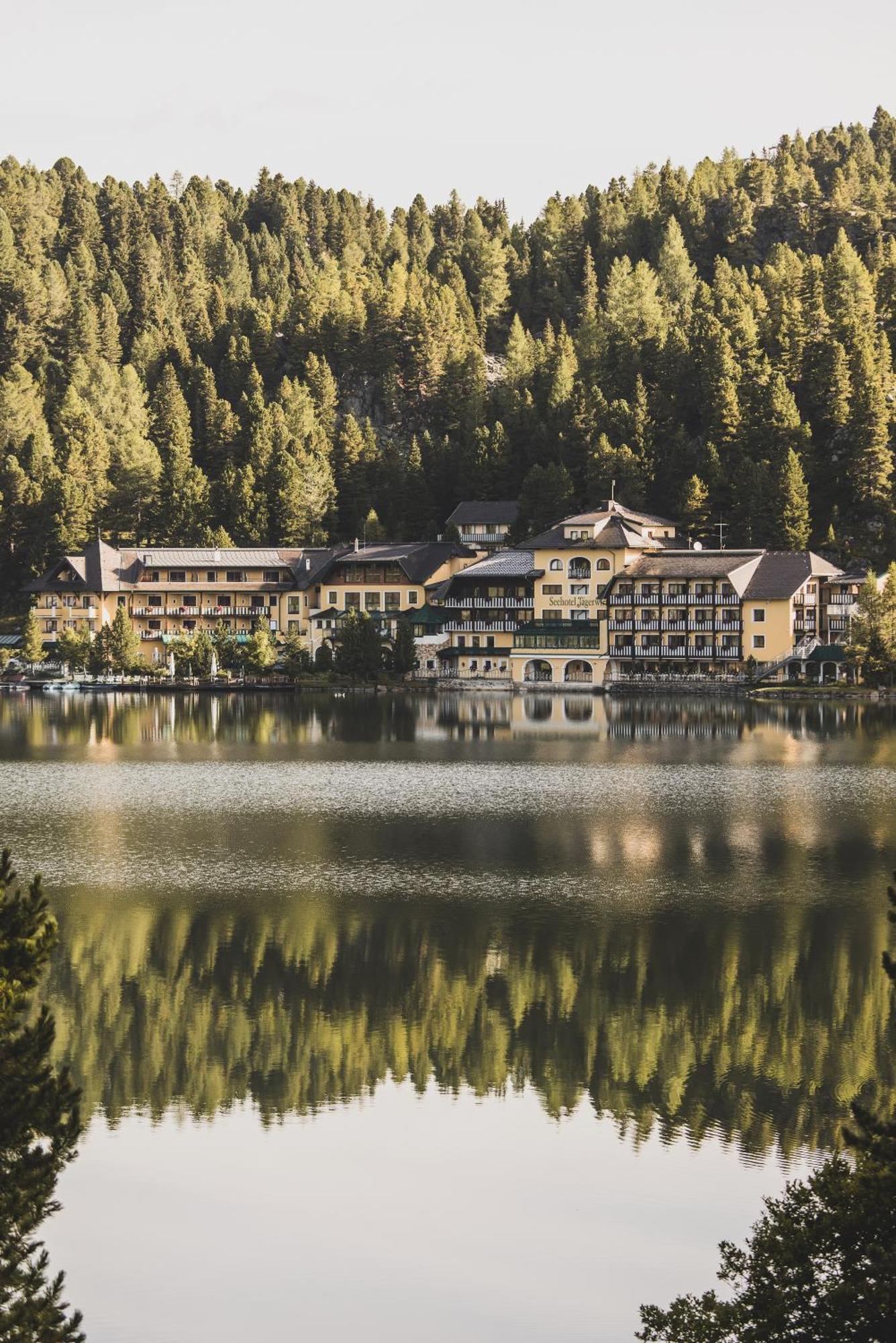 Seehotel Jaegerwirt Turracher Hohe Exteriör bild